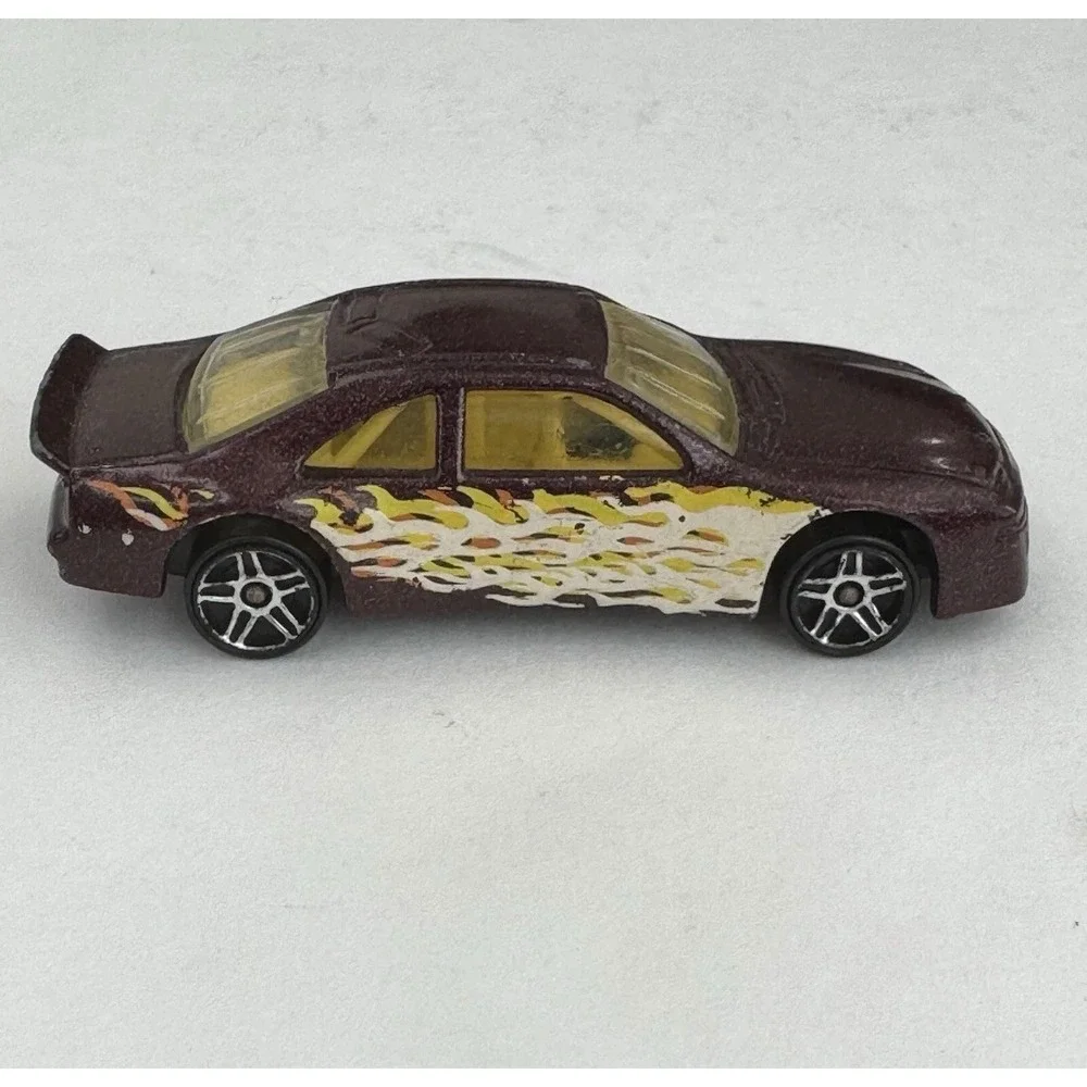 Hot Wheels 1996 T Bird Stock Car Burgundy with Side‎ Flames Diecast Racing Toy